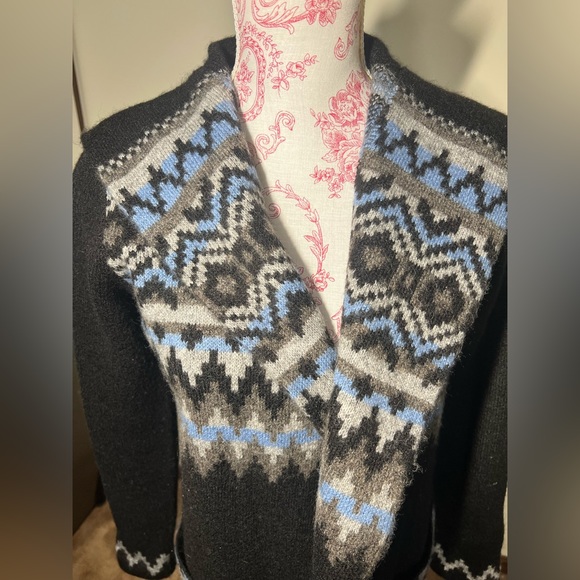 Cynthia Rowley Navy Wool blend Cardigan size XS - Picture 4 of 8